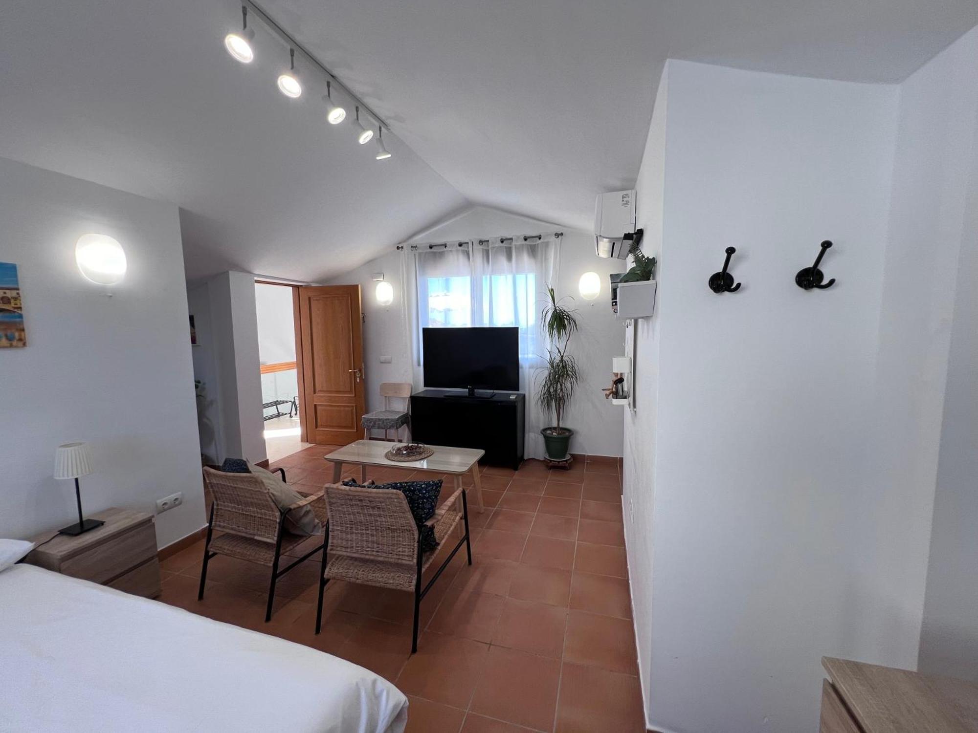 Biznaga Hols (Adults Only) Apartment เบนัลมาเดนา ภายนอก รูปภาพ